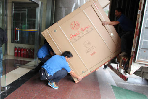 禹州钢琴贵重工艺品无忧运